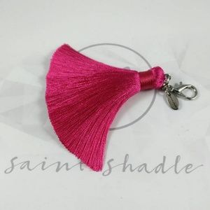 Handmade: pink tassel purse clip